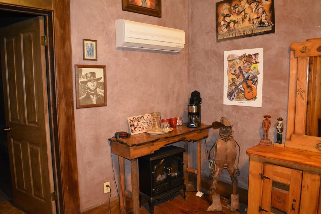 Bisbee Grand Hotel Ruang foto