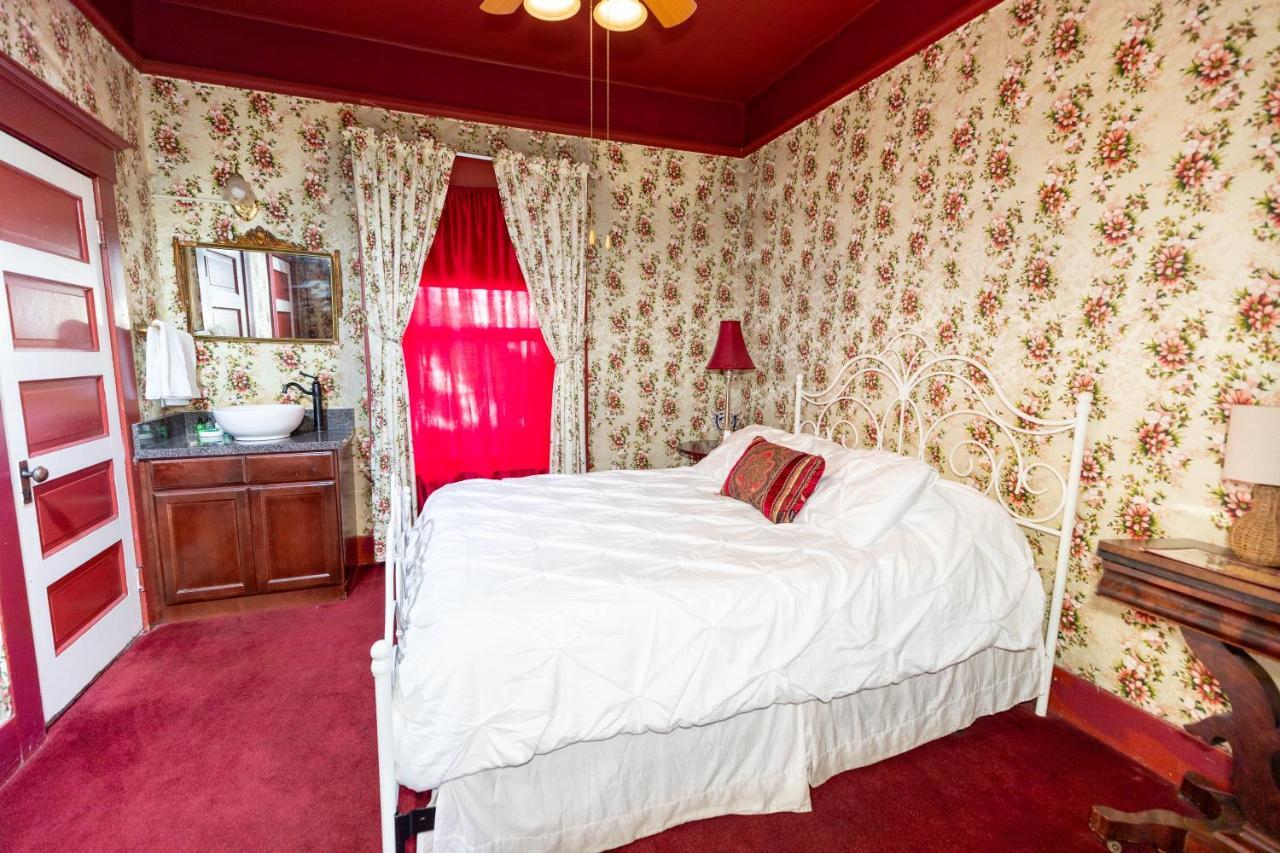 Bisbee Grand Hotel Bagian luar foto