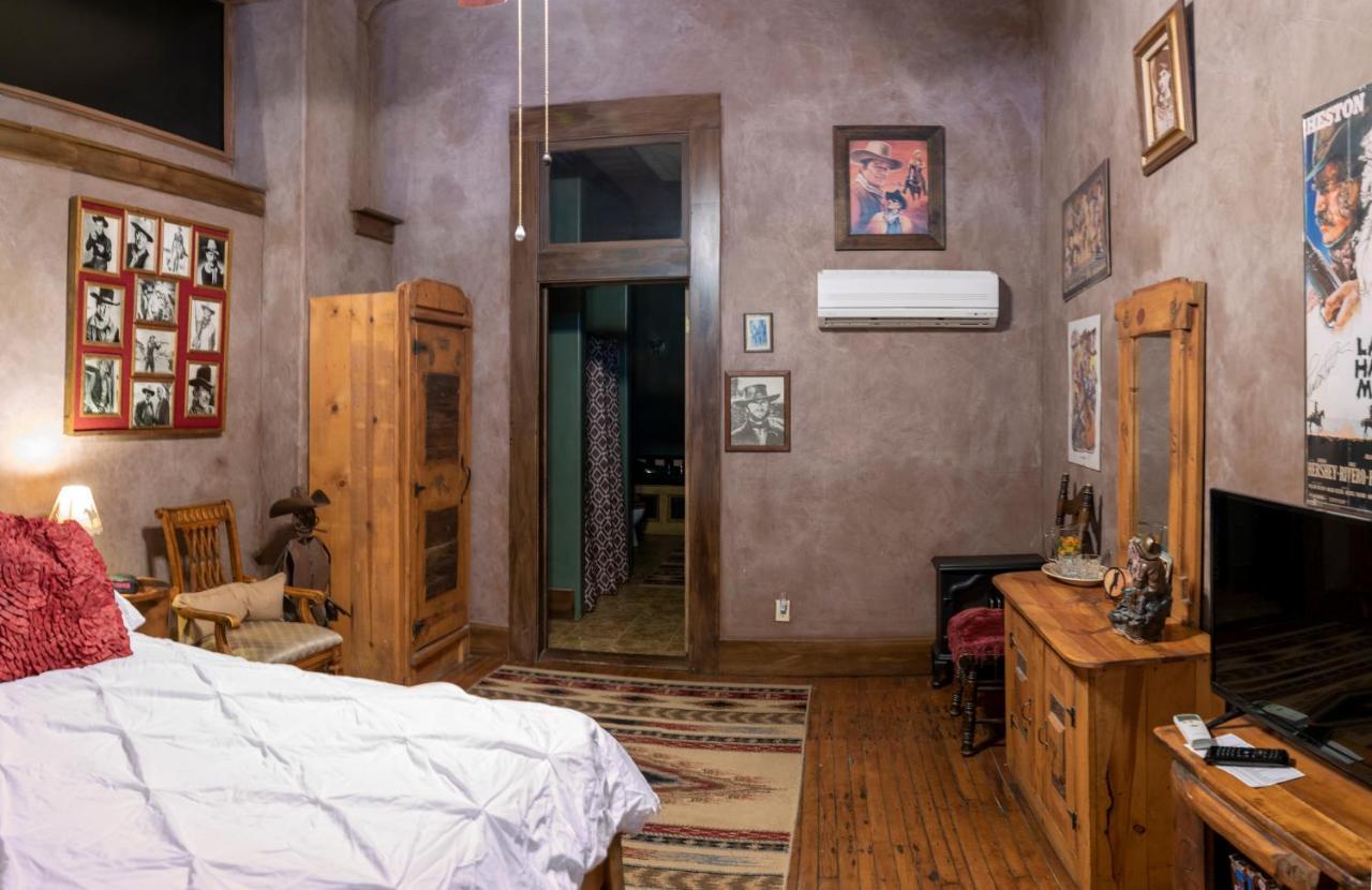 Bisbee Grand Hotel Bagian luar foto