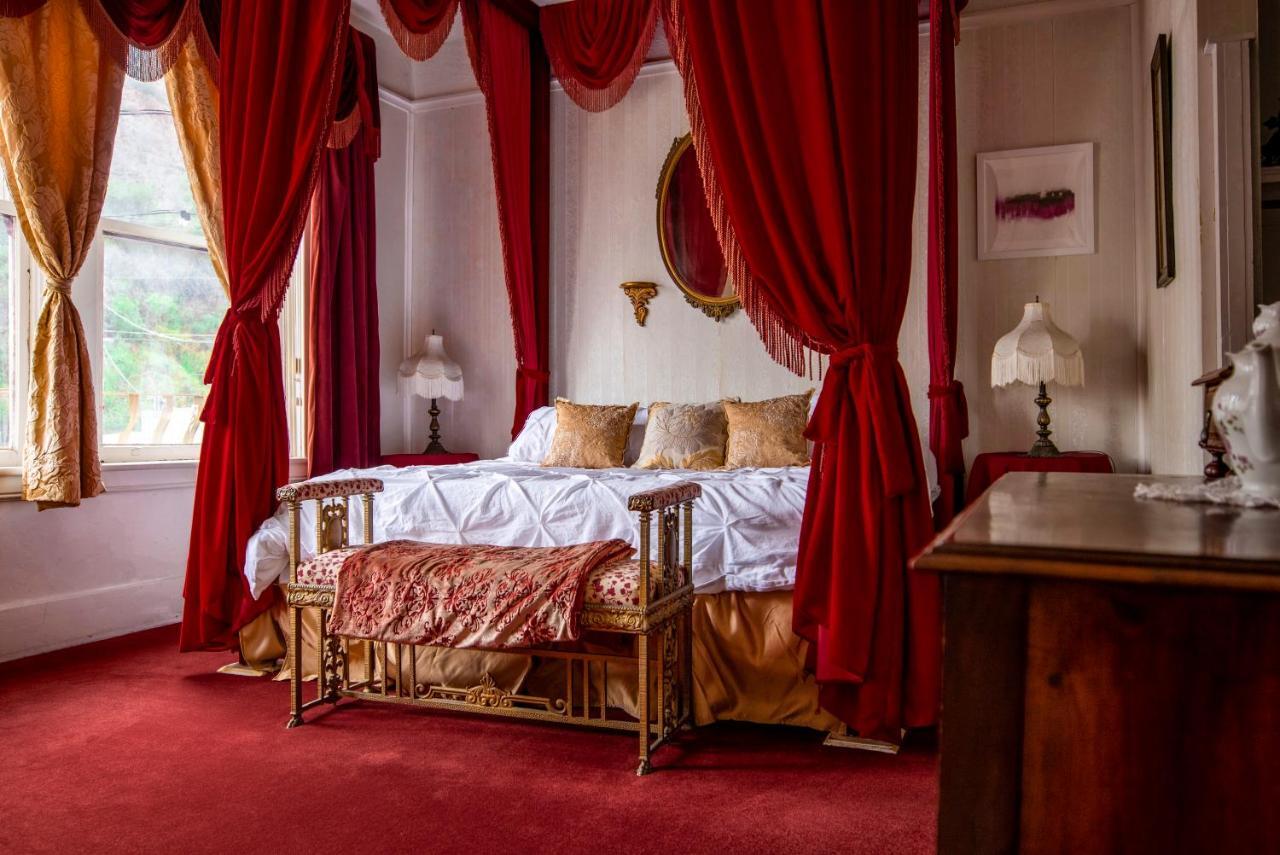 Bisbee Grand Hotel Bagian luar foto