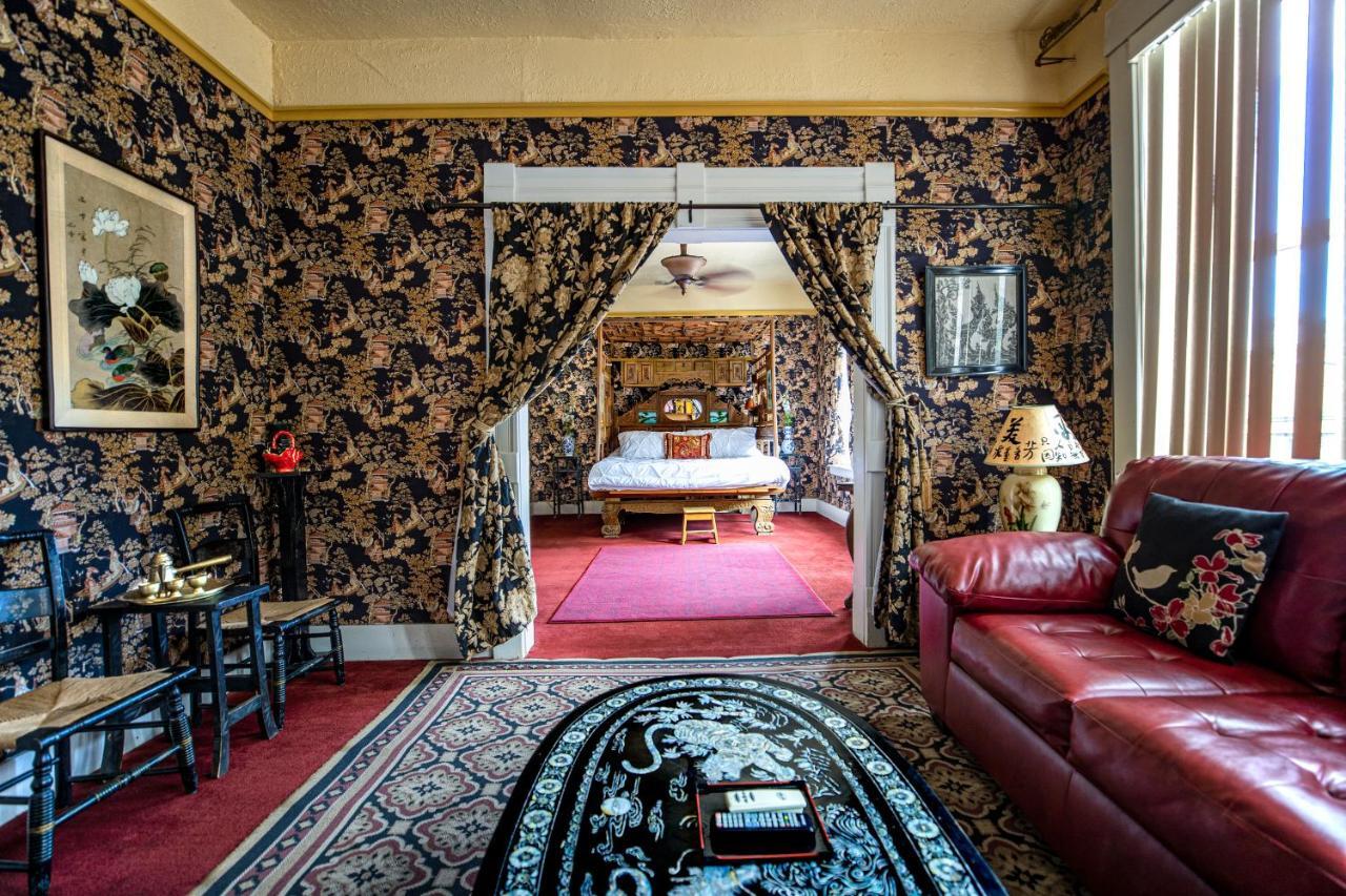 Bisbee Grand Hotel Bagian luar foto