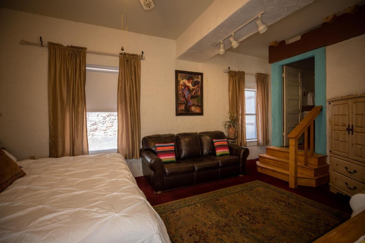 Bisbee Grand Hotel Bagian luar foto