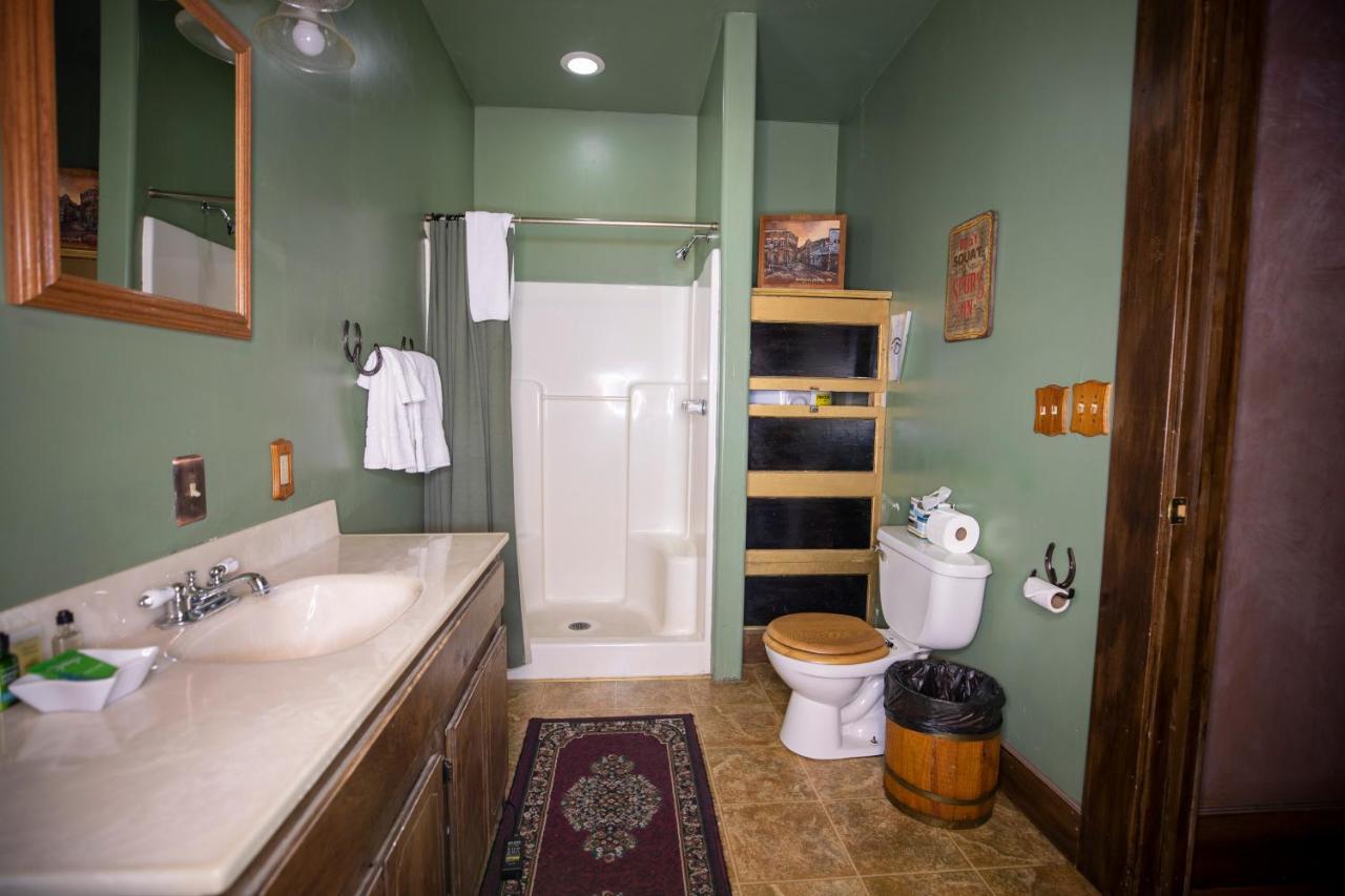 Bisbee Grand Hotel Bagian luar foto